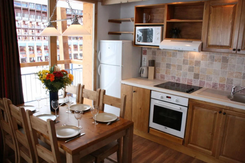 app2-46p-cime-arc-3-1047899