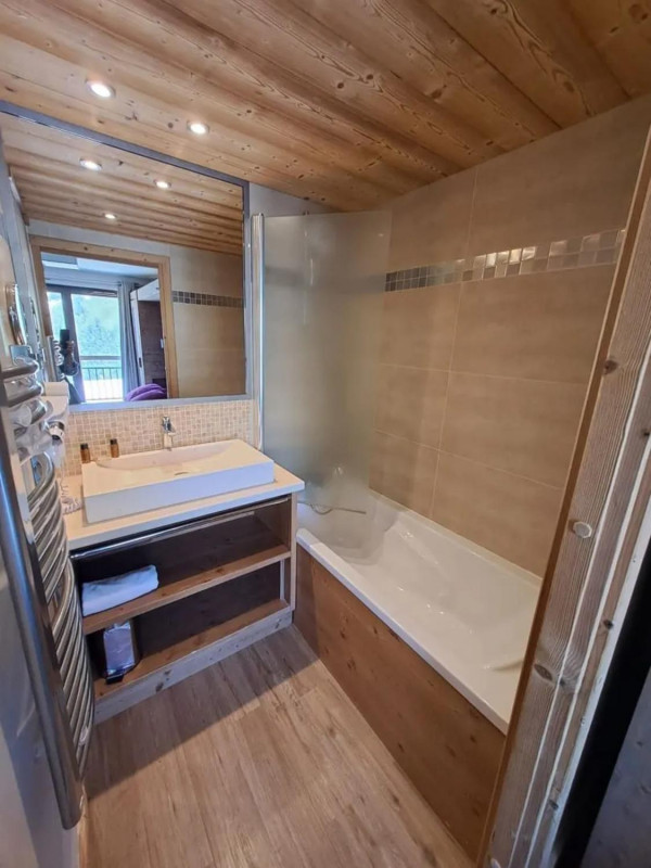 app4-6p-source-arc-7-1063769