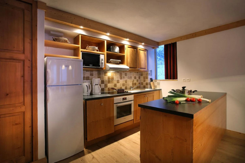 app4-810p-cime-arc-13-1048370