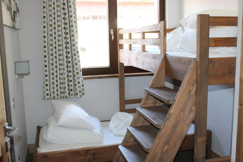 app4t-8p-source-arc-8-1063714