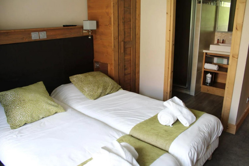 app6-10p-source-arc-6-1063734