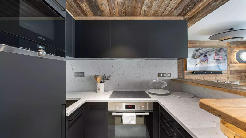 appartement-etoile-10-location-chalets-covarel-val-disere-alpes-france-cuisine-jpg-1450563
