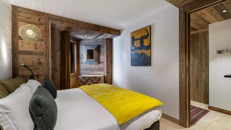 appartement-ourson-9-location-chalets-covarel-val-disere-alpes-france-chambre-2-jpg-1450540