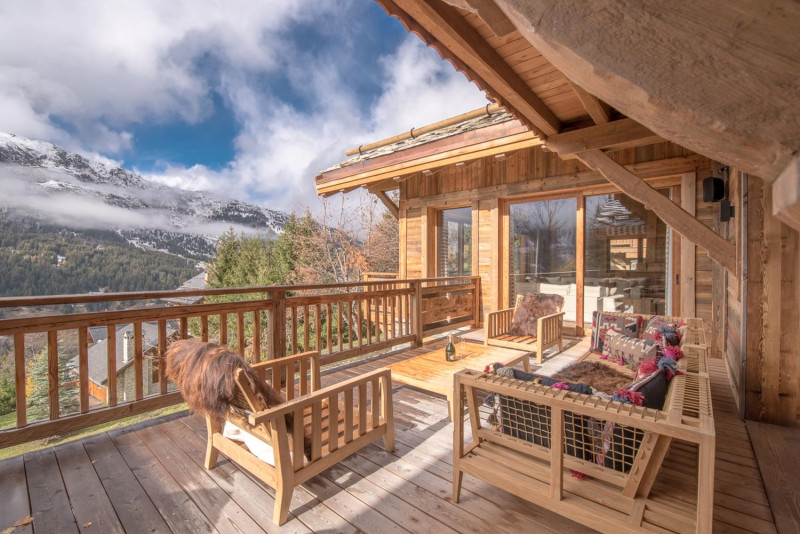 b0acabf6-5887-4db2-89e5-bf75e011efe8-1450889