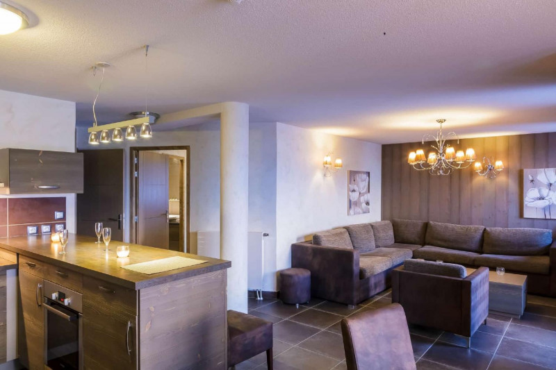 balcons-platinum-val-thorens-10-12-bed-kitchen-306298