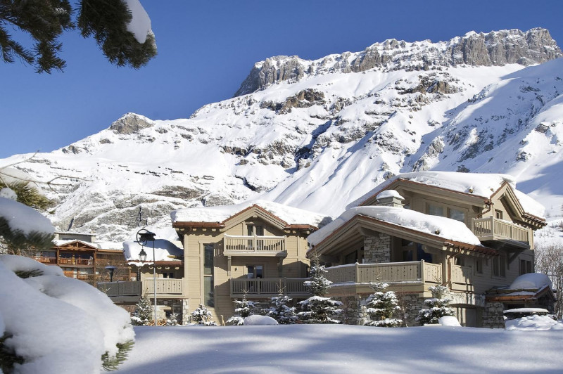 black-pearl-val-d-isere-5-bedroom-chalet-exterior-2-1452089