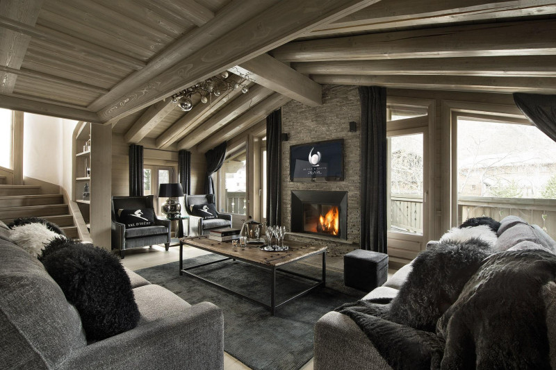 black-pearl-val-d-isere-5-bedroom-chalet-living-room-1452093