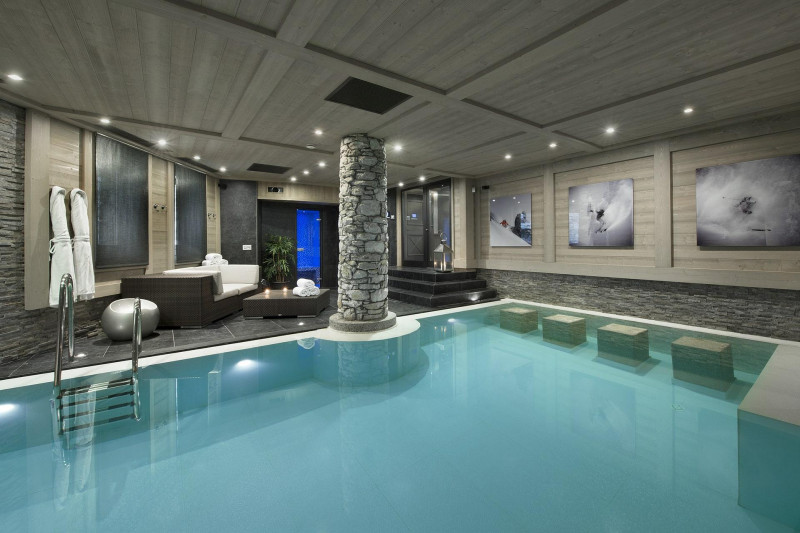 black-pearl-val-d-isere-5-bedroom-chalet-swimming-pool-1452095