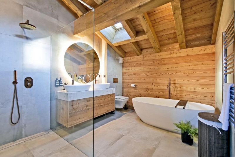 c037bb9a-1522-4b00-ae71-fe0e3afdc5c3-1267148