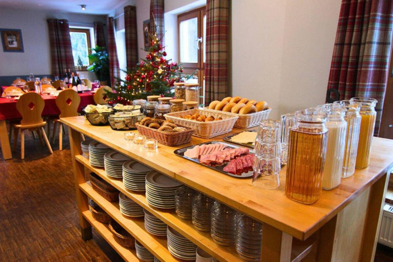 catered-chalet-regina-sankt-anton-aanzicht-3-1462471 catered-chalet-regina-sankt-anton-aanzicht-3-1462471