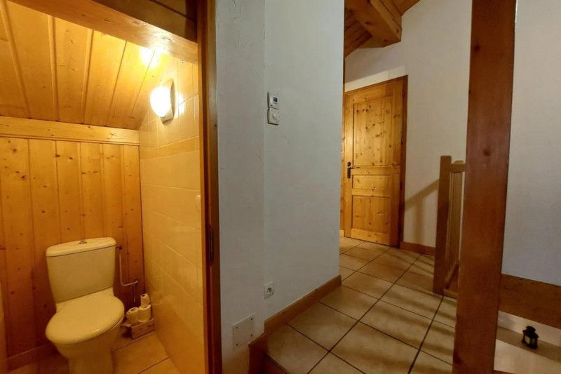 chalet-8-personnes-13-1462842 chalet-8-personnes-13-1462842