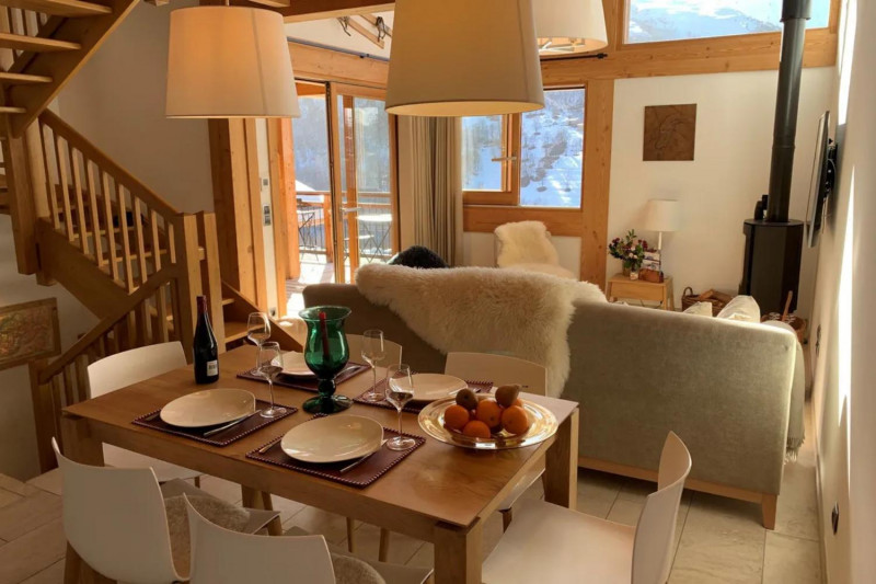 chalet-aigle-13-1463007