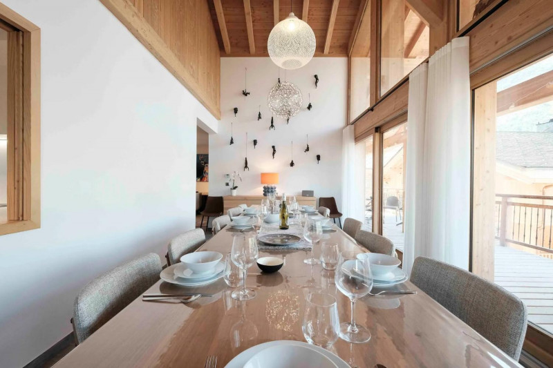 chalet-allium-ski-in-ski-out-free-wifi-outdoor-hot-tub-sauna-garage-18-1462251