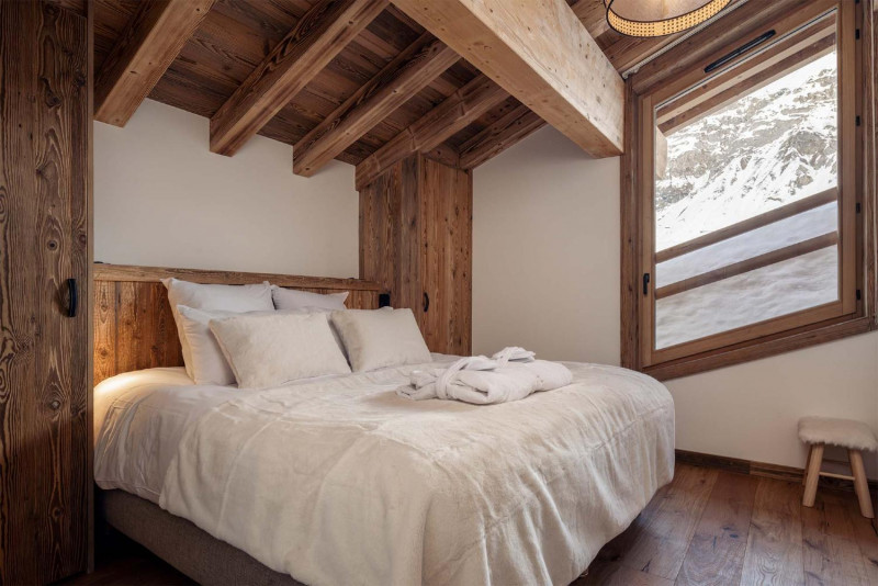 chalet-arda-bedroom-3-1452883 chalet-arda-bedroom-3-1452883