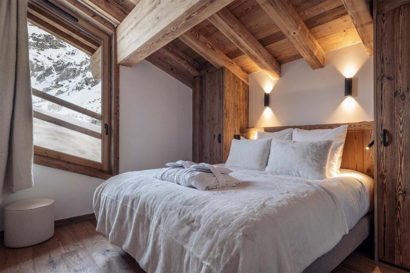 chalet-arda-bedroom-4-1452885 chalet-arda-bedroom-4-1452885