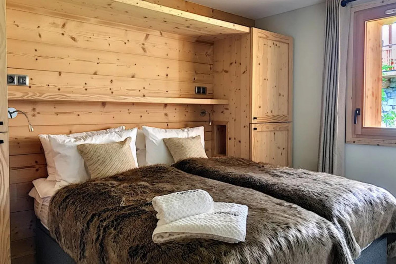 chalet-carcosa-10-1463078