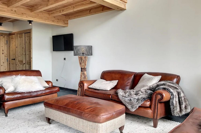 chalet-carcosa-2-1463070