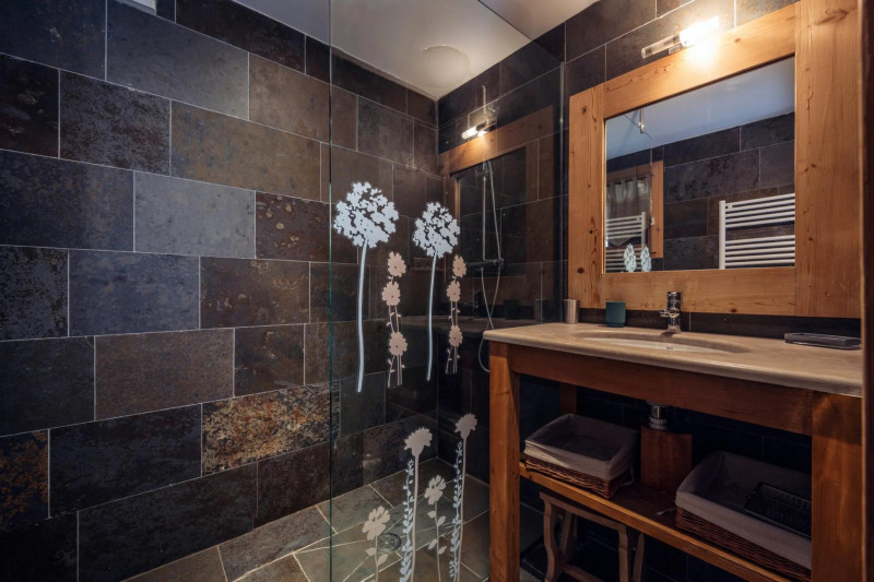chalet-cisampo-spacious-and-cozy-chalet-fireplace-nordique-bath-close-to-shops-15-1464134