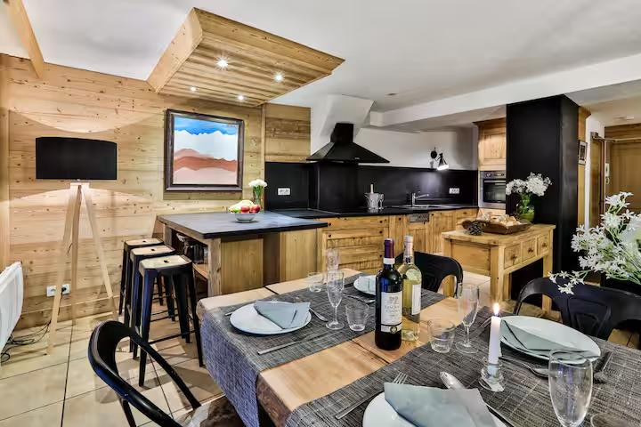 chalet-cote-paul-3-val-d-isere-kitchen-diner-1453054 chalet-cote-paul-3-val-d-isere-kitchen-diner-1453054