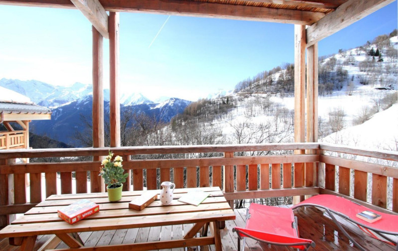 chalet-de-louis-balcony-1450149