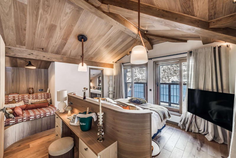 chalet-des-legendes-ref-b13-12-people-5-bedrooms-center-west-val-d-is-re-20-1464572 chalet-des-legendes-ref-b13-12-people-5-bedrooms-center-west-val-d-is-re-20-1464572