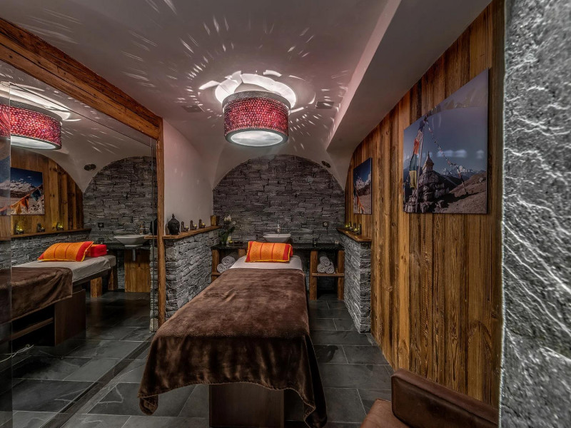 chalet-marco-polo-val-dise-re-consensio-massage-room-2-1466089 chalet-marco-polo-val-dise-re-consensio-massage-room-2-1466089