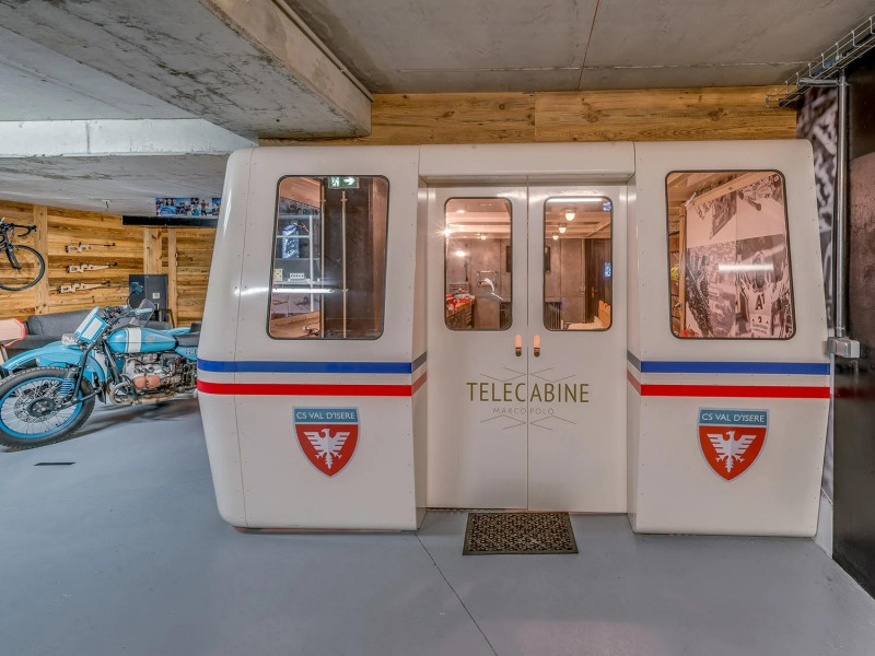chalet-marco-polo-val-dise-re-consensio-telecabine-boot-room-1466095 chalet-marco-polo-val-dise-re-consensio-telecabine-boot-room-1466095