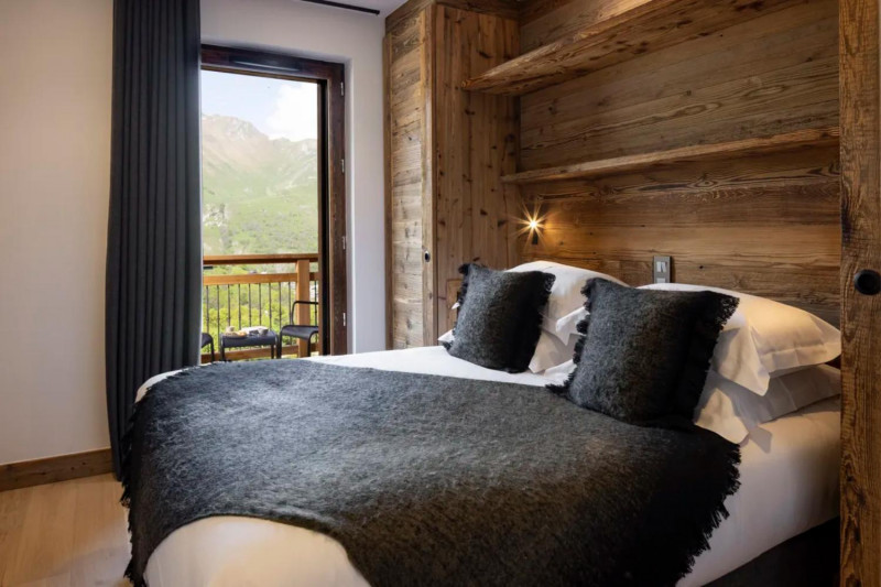 chalet-mcfoggin-7-1463145