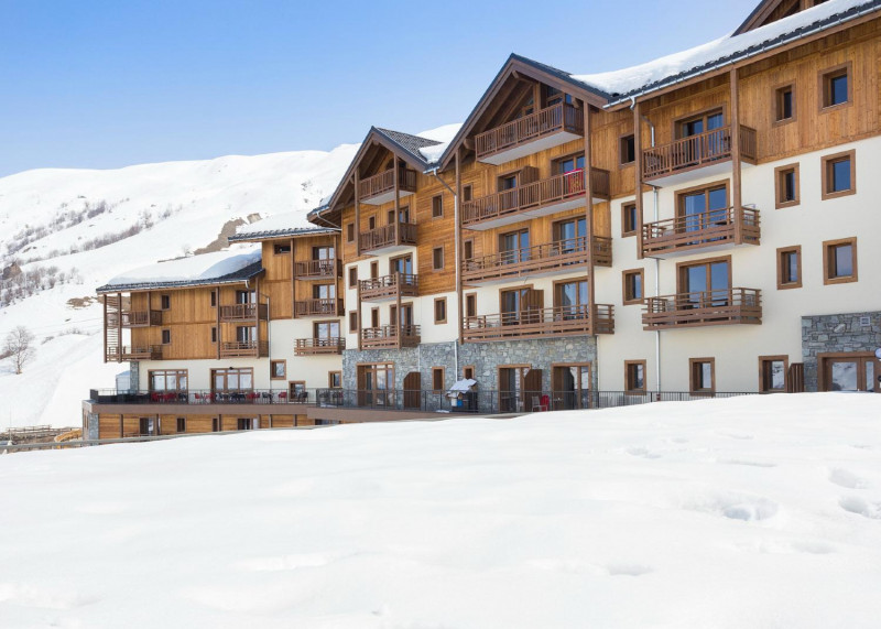 club-le-coeur-des-loges-les-menuires-external-copy-2-461424