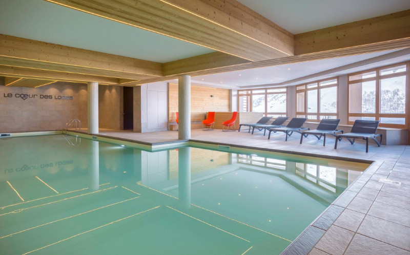 club-le-coeur-des-loges-les-menuires-swimming-pool-776104