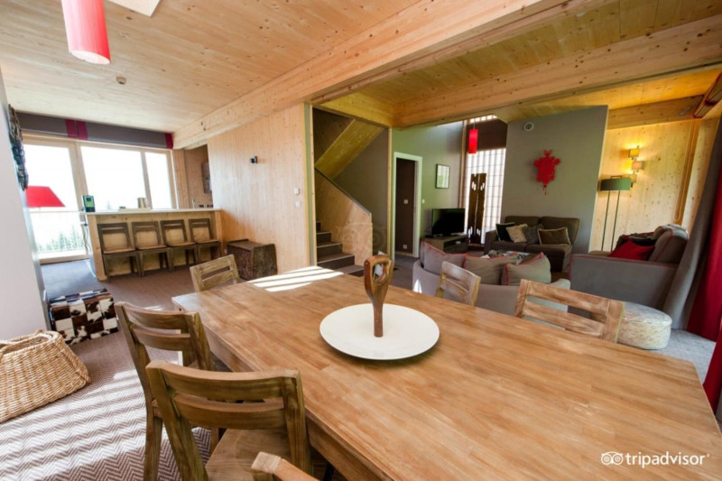 dcwffdngovuyewatrrfl-1449951