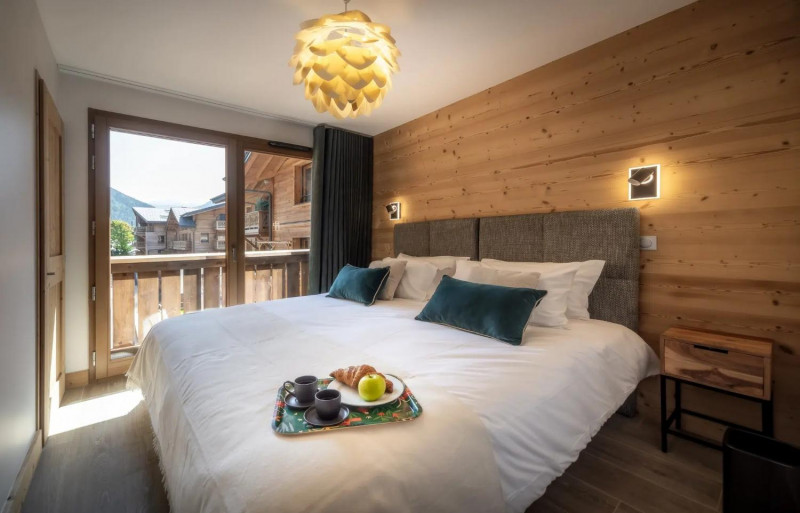elevation-alps-morzair-bedroom-2-1462392