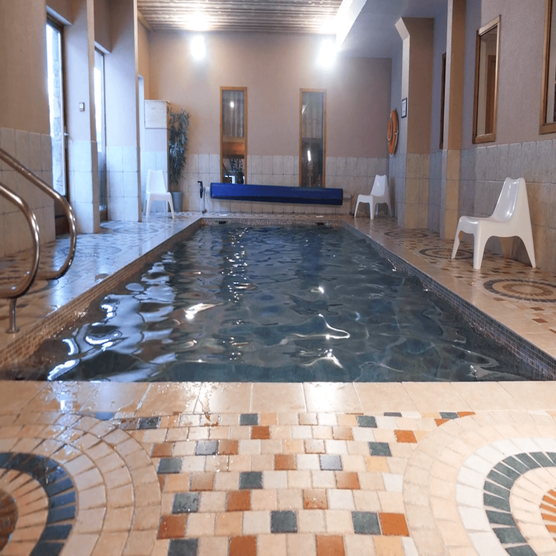 espace-bien-tre-piscine-1460556