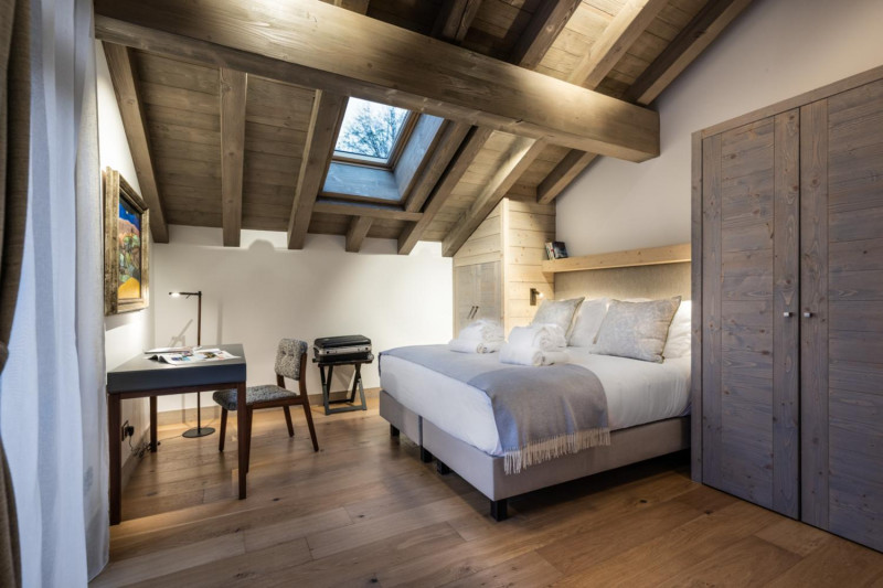 falcon-meribel-philippe-gal-a40-083-753141