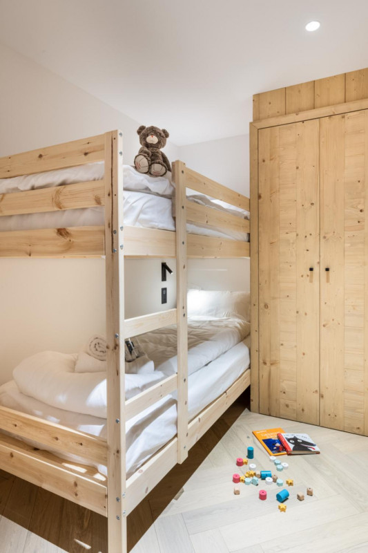 falcon-meribel-philippe-gal-b40-218-753216