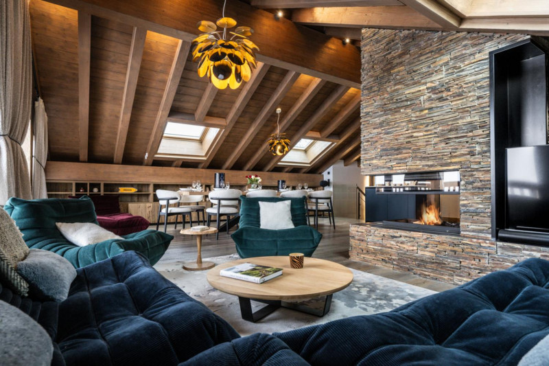 falcon-meribel-philippe-gal-c21-100-753248