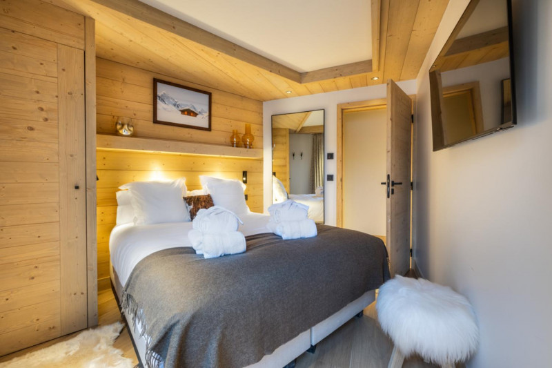 falcon-meribel-philippe-gal-e31-082-753386