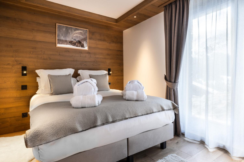 falcon-meribel-philippe-gal-g01-027-753427