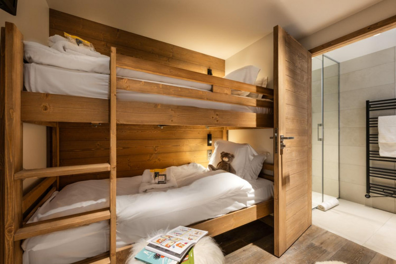 falcon-meribel-philippe-gal-g22-024-753468