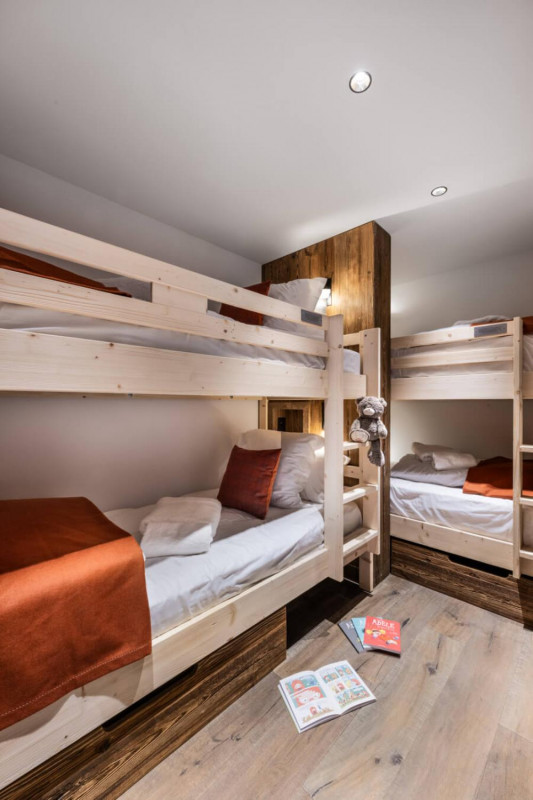 hotel-steamboat-courchevel-app-b01-1464843