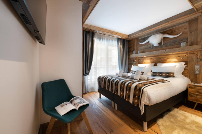 hotel-steamboat-courchevel-app-b15-6-1464894
