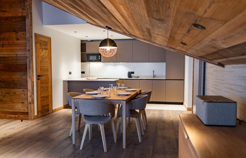 hotel-steamboat-courchevel-app-b16-3-1465015