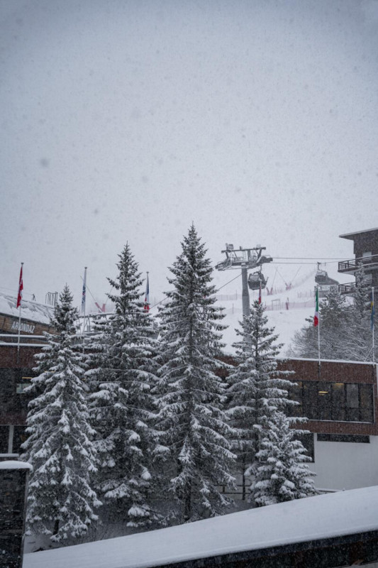 hotel-steamboat-courchevel-app-b17-1464815