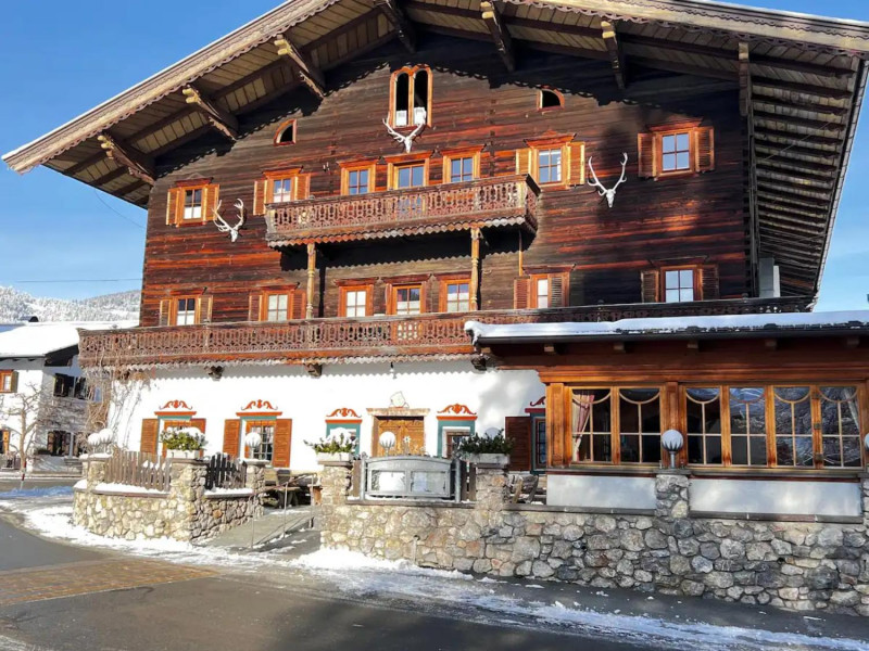 kitzb-hel-hideaway-design-chalet-45-1466256