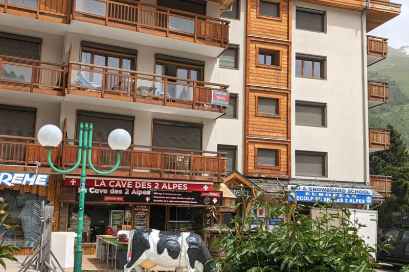 la-residence-2-1461279 la-residence-2-1461279