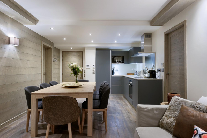 le-c-apt-a01-6-752895