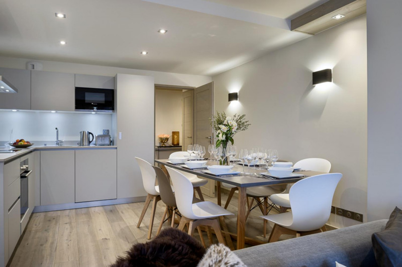 le-c-apt-a03-4-752931