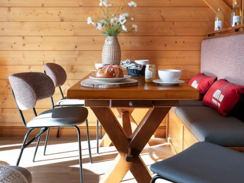 les-alpages-de-reberty-les-menuires-dining-area-1460233 les-alpages-de-reberty-les-menuires-dining-area-1460233