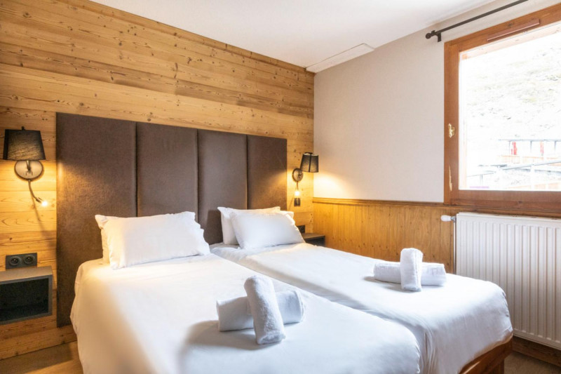 les-balcons-de-val-thorens-val-thorens-bedroom-306195
