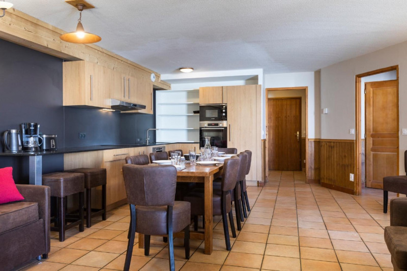 les-balcons-val-thorens-8-10-sup-living-306277